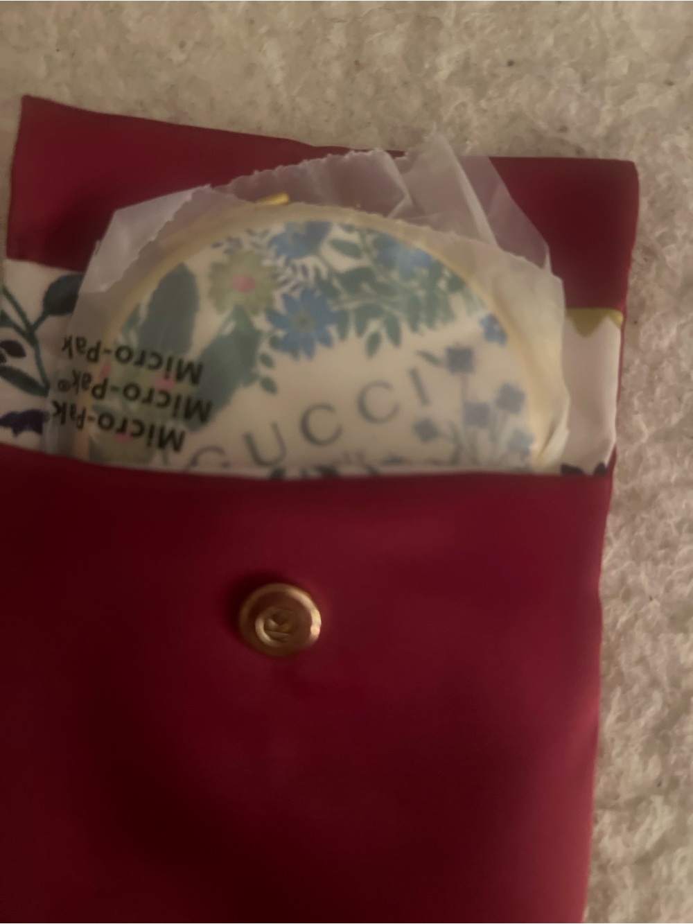Gucci Compact Mirror - Picture 12 of 13